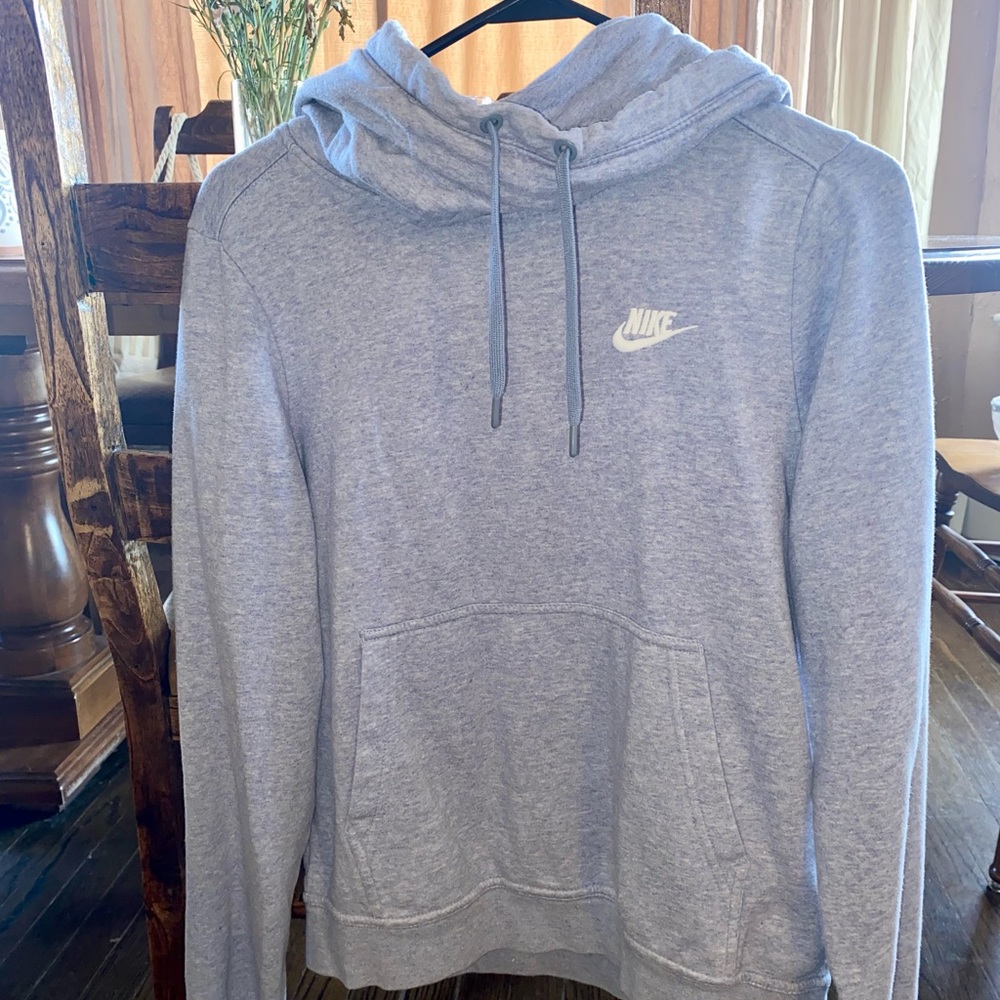 Nike sweatshirt